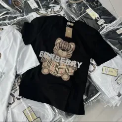 Premium Burberry Kurzarm-Kollektion aus schwarzer Seide