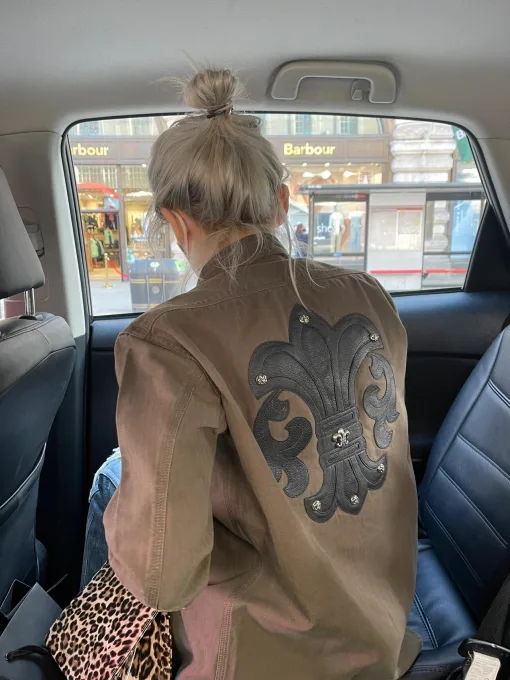 Hochwertiges Chrome Hearts Hemd im Braunleder-Stil
