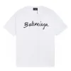 Hochwertige Balenciaga-Kollektion mit kurzen Ärmeln und Baumwolldruck