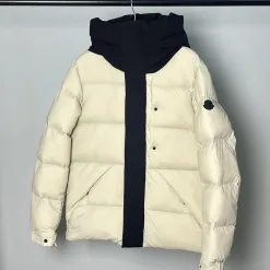 Premium Moncler Mäntel Schwarz Nylon Modern Style