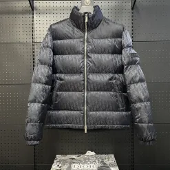 Hochwertige Dior-Jacken aus Marineblau-Satin mit Monogramm-Kollektion