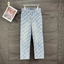 Hochwertige Balenciaga Jeans im Blue Washed Style