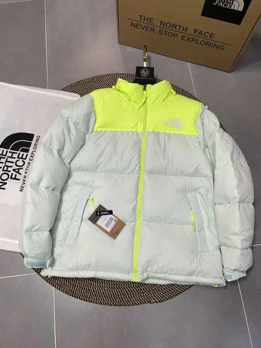Premium The North Face Daunenjacken Grün Classic Collection