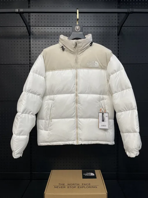Premium The North Face Daunenjacken White Patchwork Kollektion