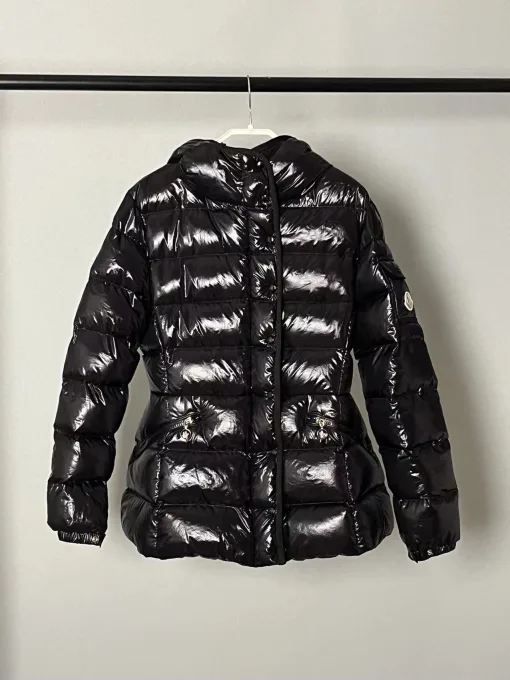 Premium Moncler Jacken Weiß Nylon Modern Luxury