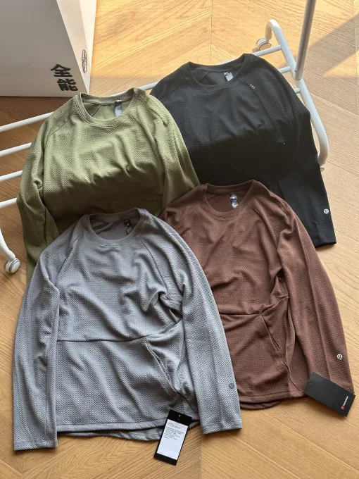 Luxuriöse Lululemon-Sweatshirts aus der Jacquard-Strickkollektion