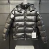 Hochwertiger Moncler Mantel Grau Nylon Klassischer Stil