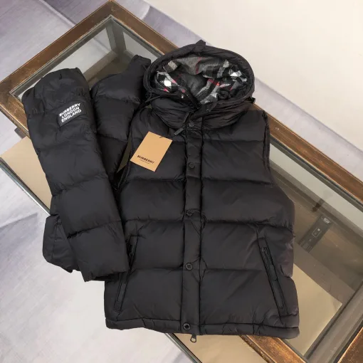 Bestseller Burberry Jacken Black Logo Kollektion