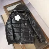 Premium Moncler Daunenjacke Schwarz Luxus