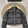 Luxus-Jacken von Canada Goose im weißen Nylon-Stickerei-Stil