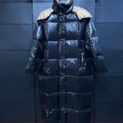Moncler Hose in Premium-Qualität, weißes Nylon, Luxus