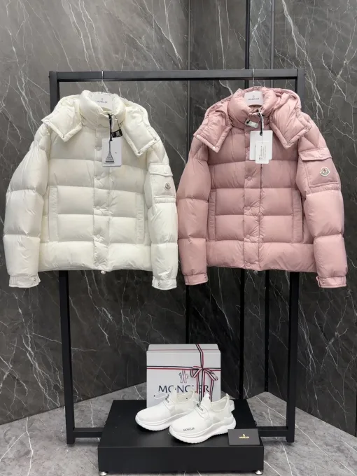 Bestseller Moncler Mäntel Stil