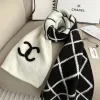 Premium Chanel Casual Wear Strickkaro-Kollektion