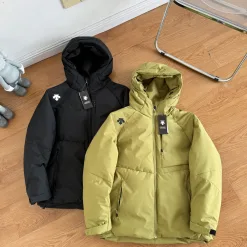 Premium Qualität Descente Daunenjacken Schwarz Sportlicher Stil