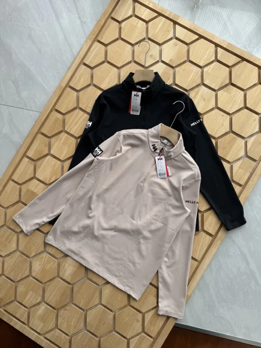 Bestseller: Helly Hansen Langarmshirt aus schwarzer Fleece-Logo-Kollektion
