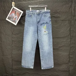 Luxuriöse Dior Jeans im Blue Washed Style