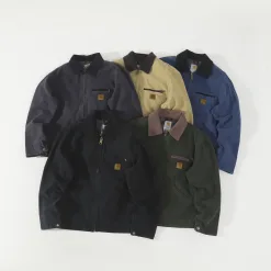 Premium Carhartt Jacke im gewaschenen Canvas-Stil in Braun