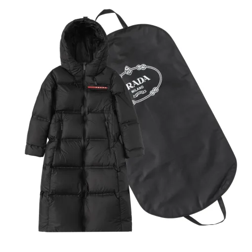 Hochwertige Prada Daunenjacke im Weiß-Stil