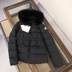 Luxus Moncler Daunenjacke Schwarz Wolle Luxus