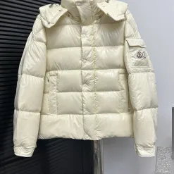 Bestseller Moncler Daunenjacken Weiß Classic Collection