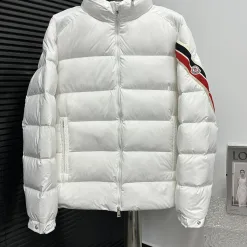 Hochwertige Moncler Mäntel Weiß Streifen Luxus