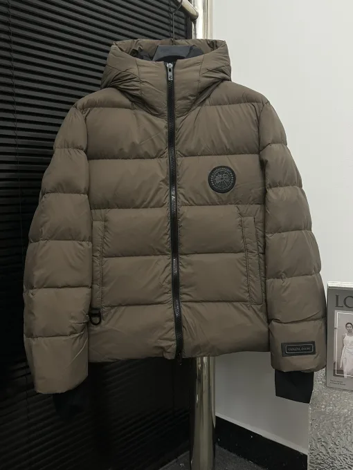 Premium Canada Goose Daunenjacke im Weiß-Stil