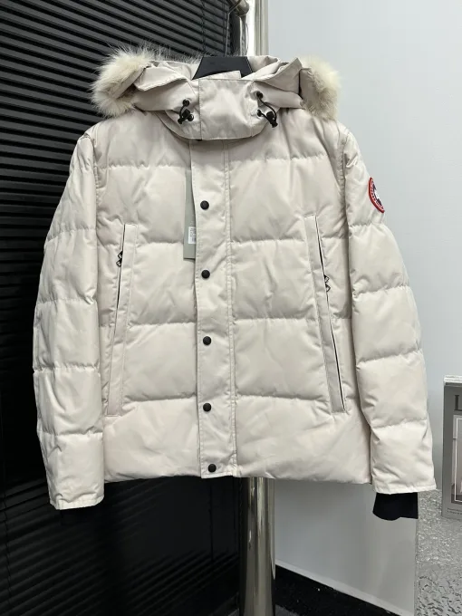 Premium Canada Goose Mäntel im weißen Stil
