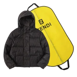 Premium Fendi Daunenjacken Schwarz Strick Monogramm Luxus
