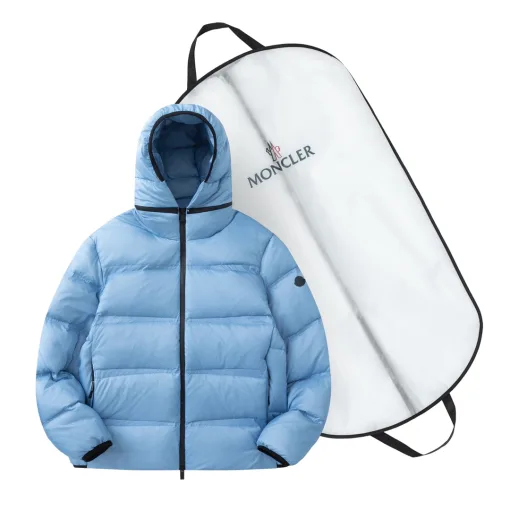 Hochwertige Moncler Mäntel im weißen Stil
