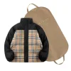 Burberry Daunenjacke in Premiumqualität, weißes Nylon, klassische Kollektion