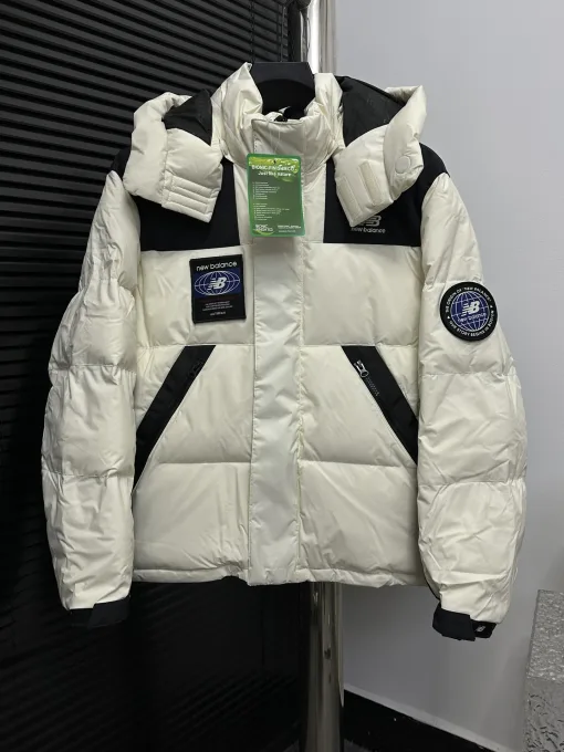 Premium New Balance Daunenjacke Weiß Nylon Luxus
