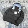 Premium Moncler Mäntel Schwarz Nylon Moderne Kollektion