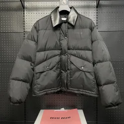 Hochwertige Miu Miu Jacken Schwarz Leder Retro Luxus