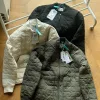 Premium Carhartt Mantel im schwarzen Karo-Stil