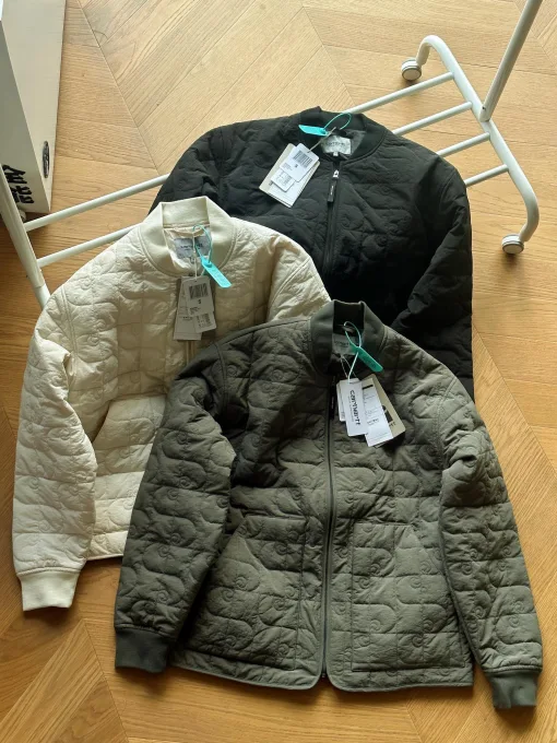 Premium Carhartt Mantel im schwarzen Karo-Stil