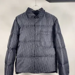 Hochwertige Dior Daunenjacke Weiß Klassisch Luxus