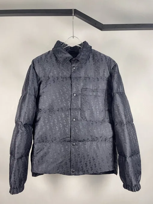 Hochwertige Dior Daunenjacke Weiß Klassisch Luxus