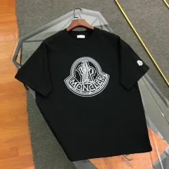 Moncler Kurzarmhemd in Premiumqualität aus weißer Baumwolle im Logo-Stil