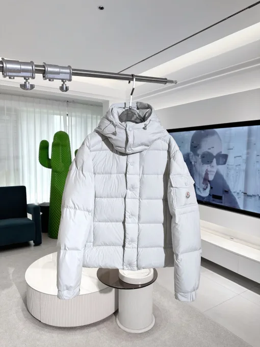 Bestseller Moncler Jacken Grau Nylon Kollektion