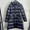 Hochwertiger Moncler-Mantel aus schwarzem Nylon, klassische Kollektion