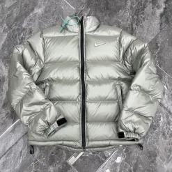 Premium Nike Daunenjacke Pink Print Kollektion