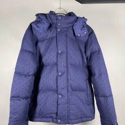 Premium Gucci Langarm-Kollektion aus blauem Canvas