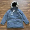 Bestseller Descente Daunenjacke Grau Baumwolle Klassischer Stil
