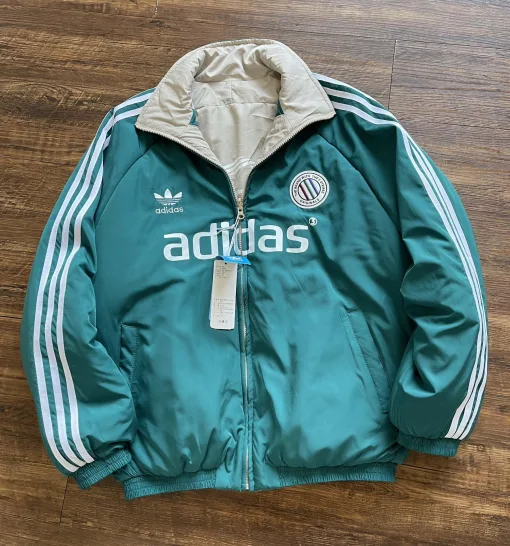 Bestseller: Adidas Langarmshirt aus schwarzer Baumwolle mit Streifen