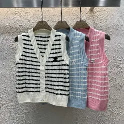 Luxus Chanel Weste Weiß Strick Bestickt Luxus