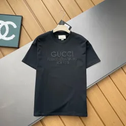 Bestseller Gucci Kurzarm Schwarz Baumwolle Klassischer Stil