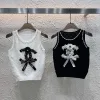 Hochwertige Chanel-Weste aus weißer Strickkollektion