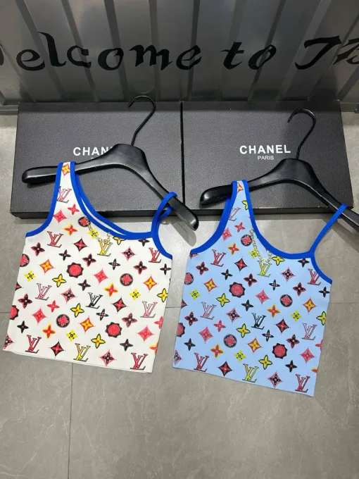 Luxus Weste von Louis Vuitton in weißem Strick-Print-Stil