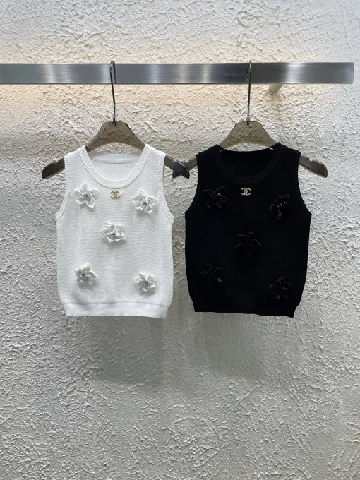 Premium Chanel Weste in weißem Strickstil