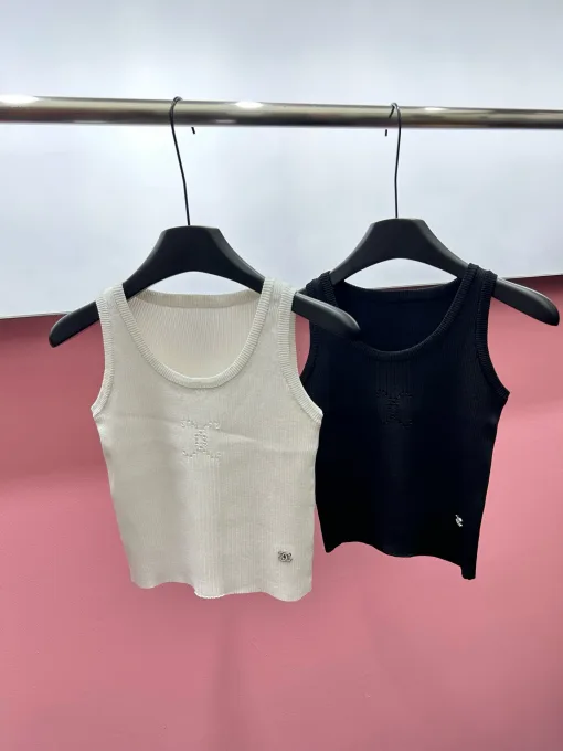 Hochwertige Chanel-Weste aus weißer Strickkollektion